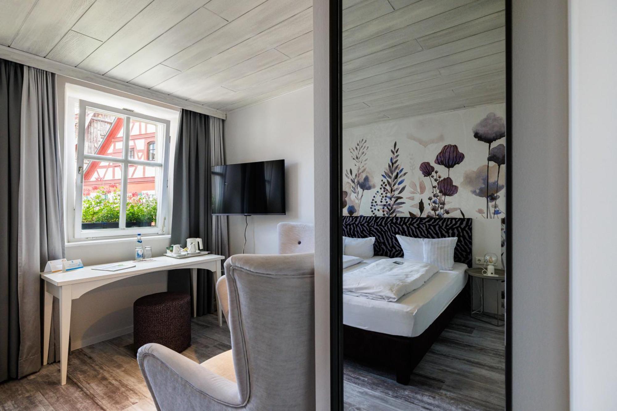 Flair Hotel Zum Storchen Bad Windsheim Kültér fotó