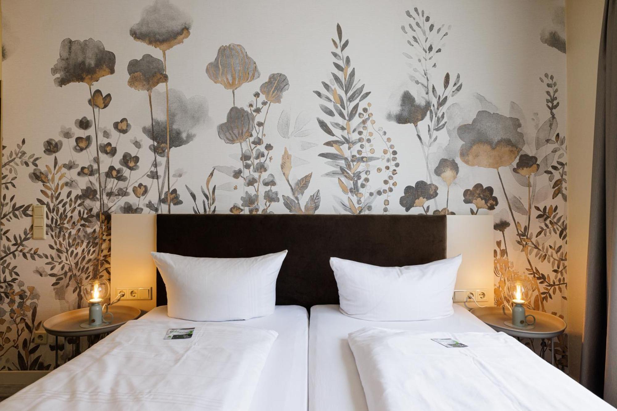 Flair Hotel Zum Storchen Bad Windsheim Kültér fotó