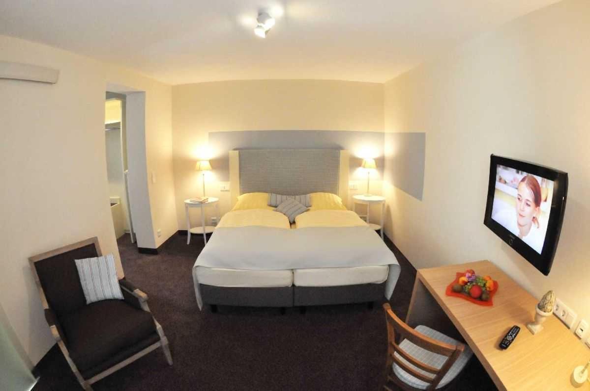 Flair Hotel Zum Storchen Bad Windsheim Kültér fotó