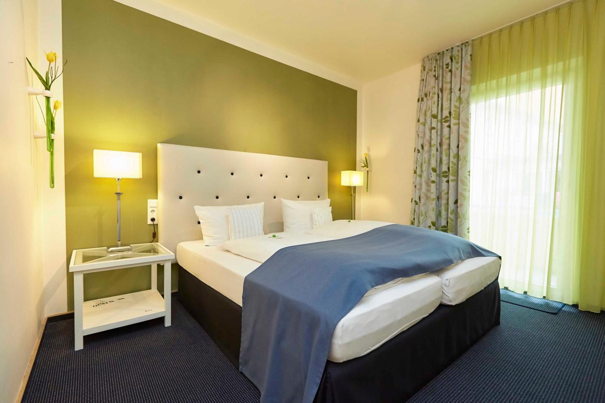 Flair Hotel Zum Storchen Bad Windsheim Kültér fotó